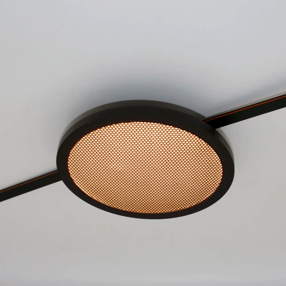 Φωτιστικό Varrio 10  Μαύρο 16W CCT3 3000-4000-5000K 60° Tuya Wifi CRI90  d20,9h4.6cm,40VdcΜε κυψέλη