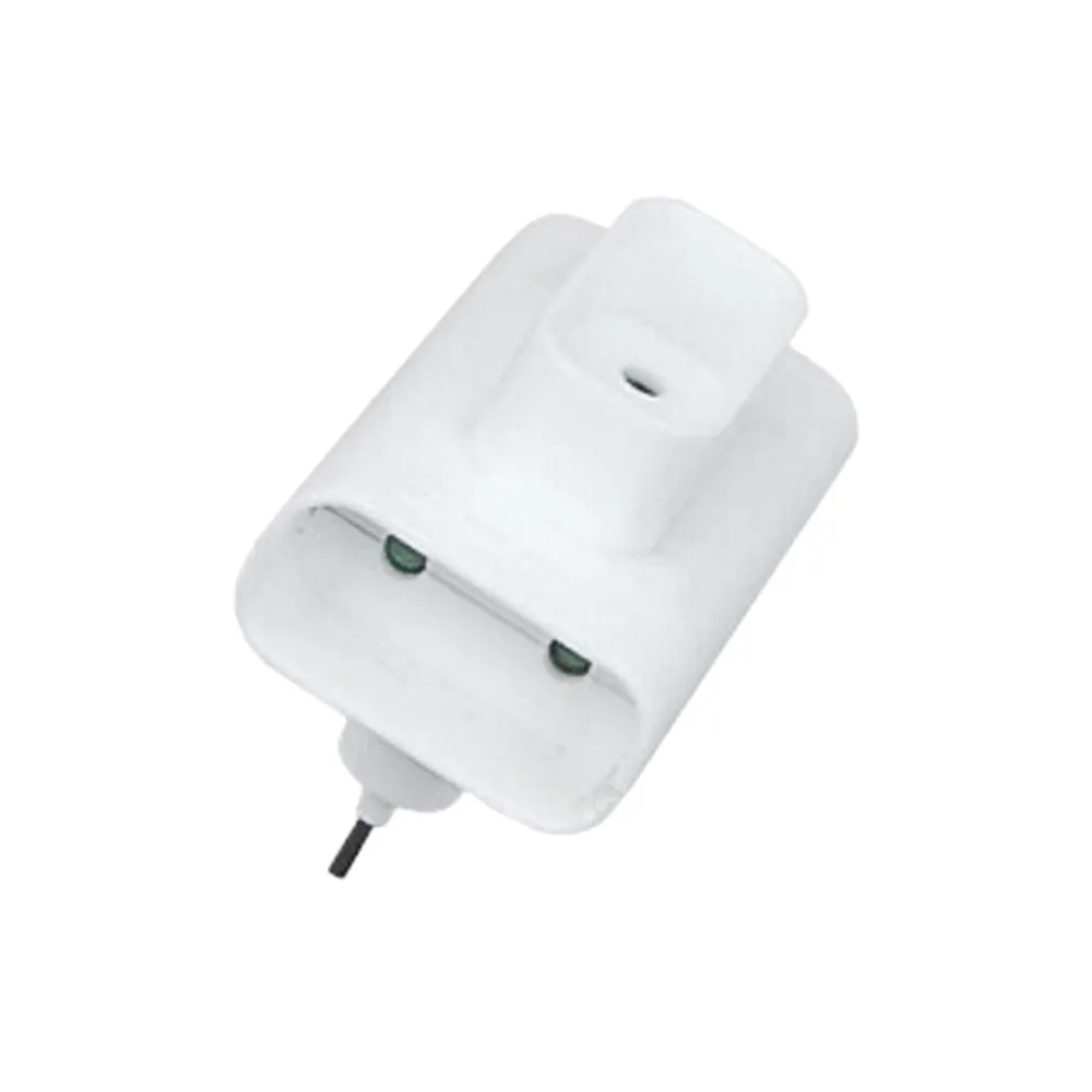 Αντάπτορ Λευκό Διπολικό Πολλαπλό Βακελίτου 3 Εξόδων 6A/250V ΗΜΡΡ/02762